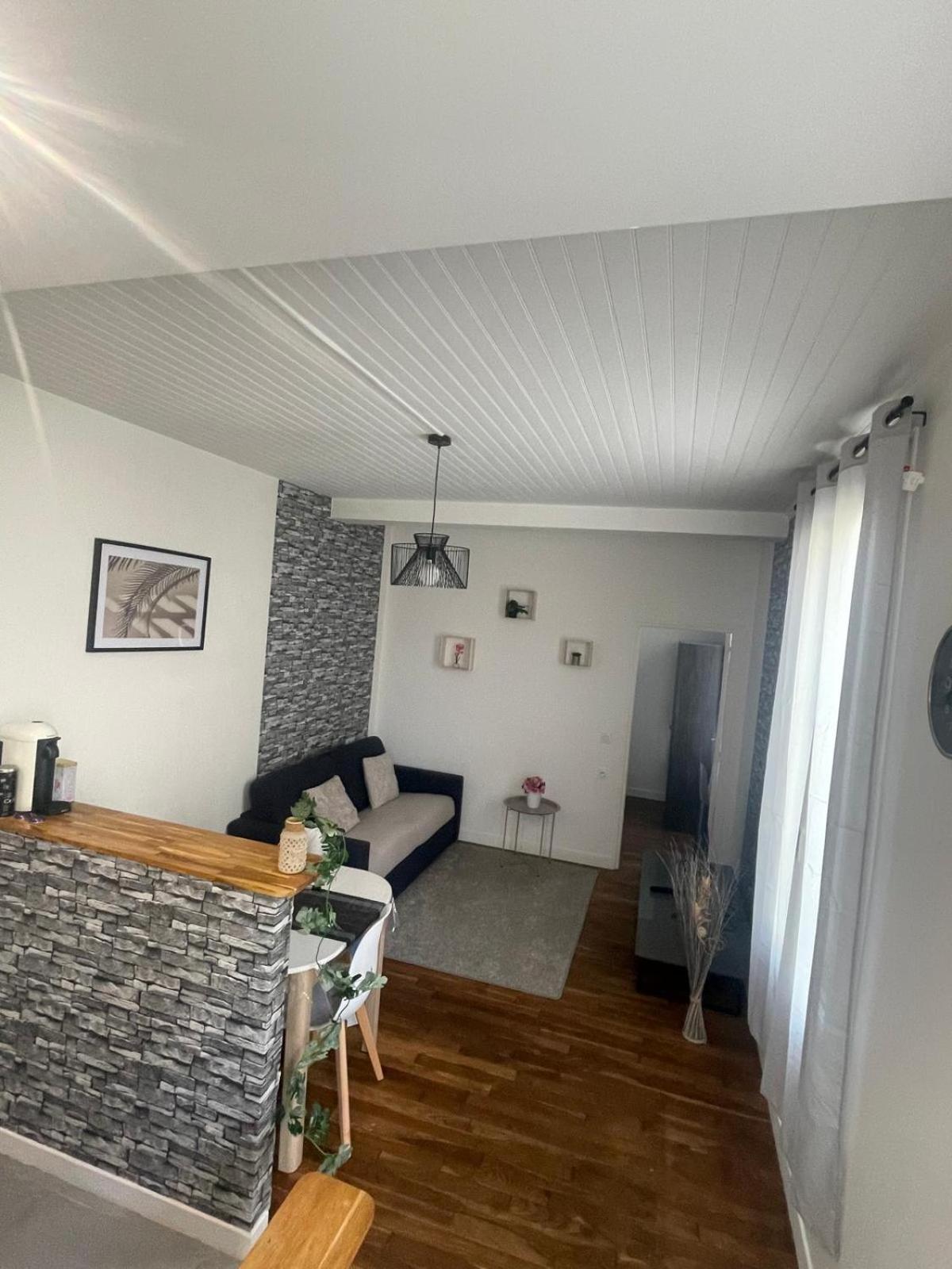 2 Pieces Calme Proche De La Defense Arena - Paris - Champs-elysees Appartement *