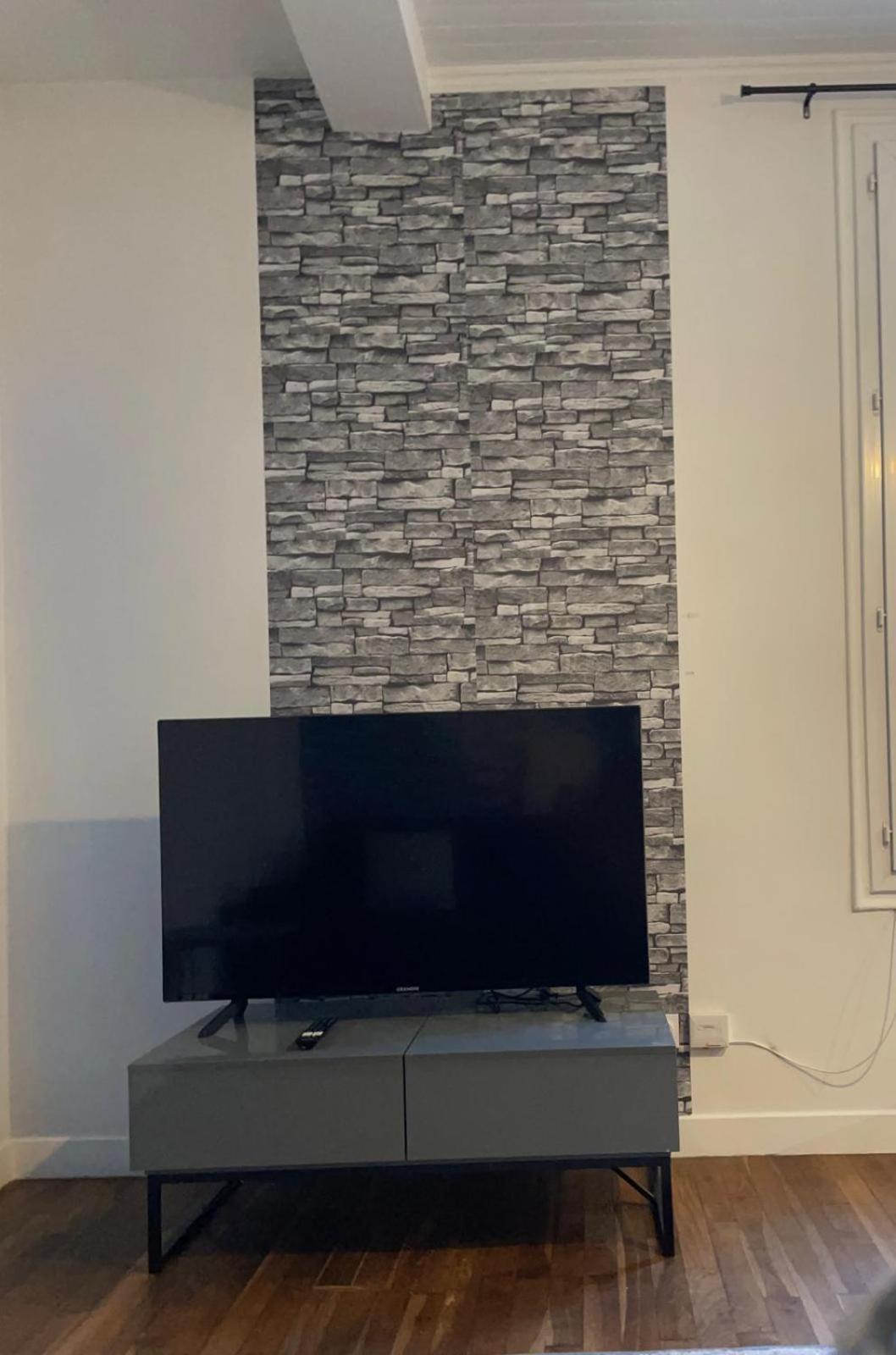 Appartement 2 Pieces Calme Proche De La Defense Arena - Paris - Champs-elysees